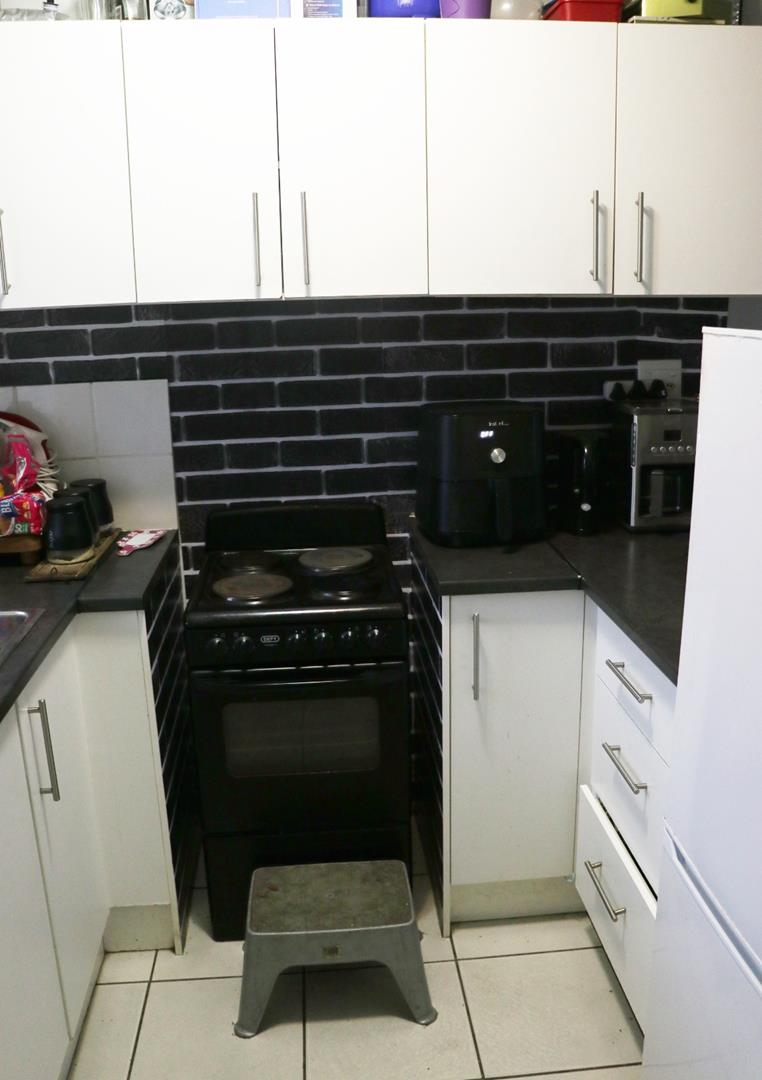 2 Bedroom Property for Sale in Idasvallei Western Cape